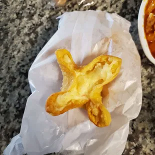 Crab rangoons