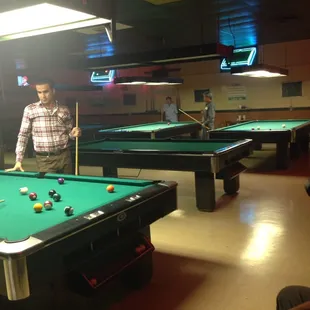 sushi and sashimi, interior