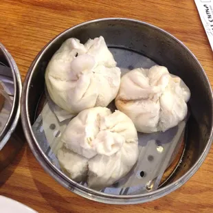 Bone dry BBQ pork buns