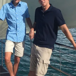 Dan M.