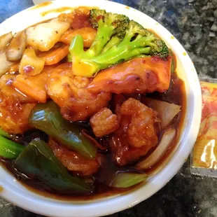 Szechuan shrimp, small dinner size, comes with rice.