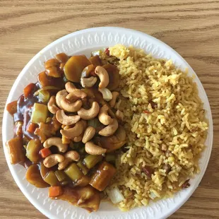 Chicken with cashew nuts