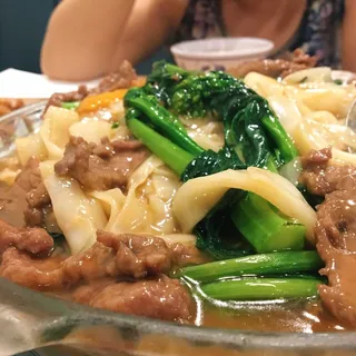 Beef Chow Fun Dry Style