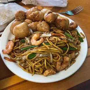 House Lo Mein &amp; Sweet and Sour pork