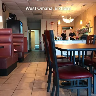 the interior of a fast food restaurant