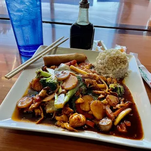 Shrimp n Chicken vegetable.