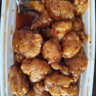 General tso's, all the broccoli is underneath. Very good.