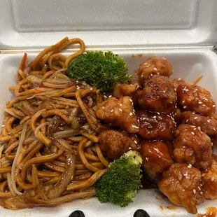 Sesame Chicken with Lo Mein