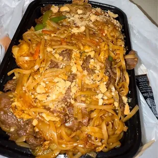 Beef Pad Thai Tofu Pad Thai Shrimp Pad Thai 4/5