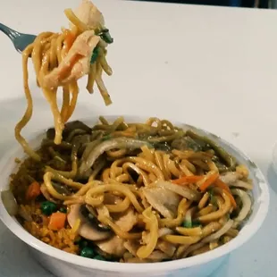 Chicken Lo Mein for carryout