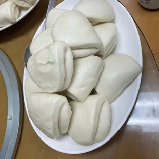 Steamed buns