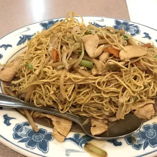 Chicken Lo Mein
