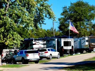Walt's Four Seasons Campground & Country Store