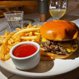 Tremendous Burger