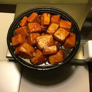 V10. General Tso&apos;s Tofu
