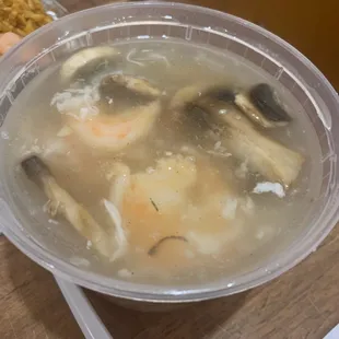 Small shrimp and lobster sauce