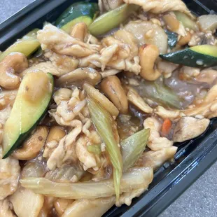 Cashew chicken