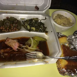 Order to go - rib plate!