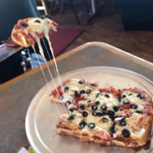 First time here,Great pizza! Nice atmosphere too