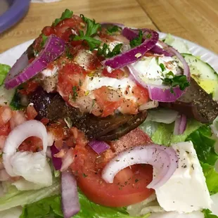 Small Greek Salad with Gyro Meat topped with Tzadziki