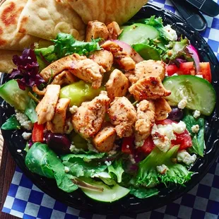 Grecian Salad with chicken