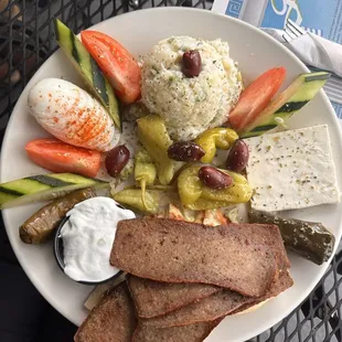 Grecian Gyro Platter