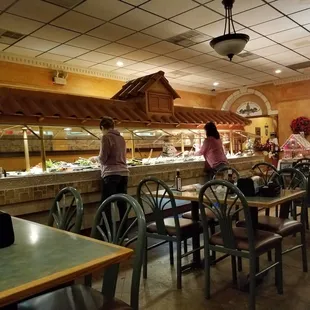 The plentiful Grecian Food and Salad Bar!