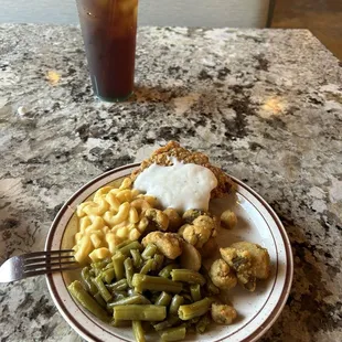 Country Fried Steak &amp; Gravy, Okra, Macaroni and Cheese, Green Beans