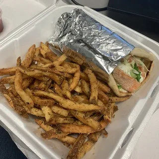 Salmon Pita