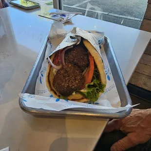 Pita falafel wrap
