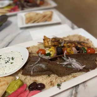 Gyro &amp; Chicken Combo Plate