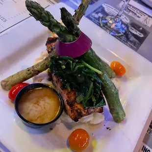 Grilled Salmon, that sauce and veggies