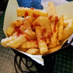 Hot yummy crinkle fries