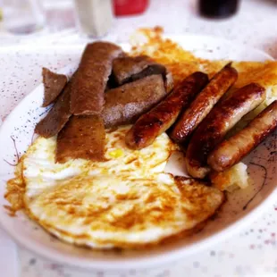 Breakfast with gyro meat