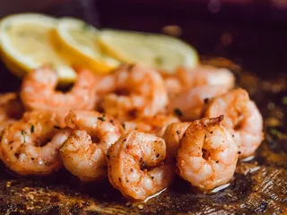 Plating Grace and Grub