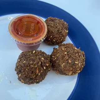 1/2 FALAFEL (3 pcs)