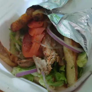 CHICKEN GYRO