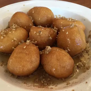 LOUKOUMADES