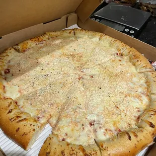 Cheese pizza