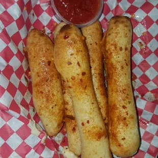 Sweet &amp; spicy breadsticks
