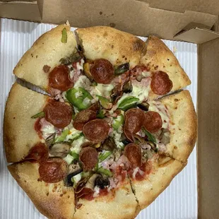 Medium Greek's Special Pizza