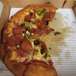 Greek's Special with added black olives, no ham