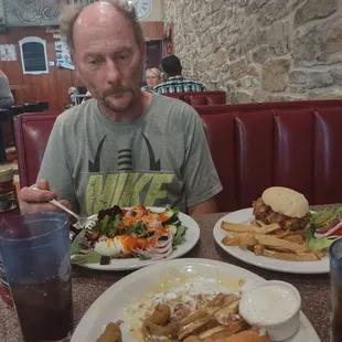 A picture of the food we ordered