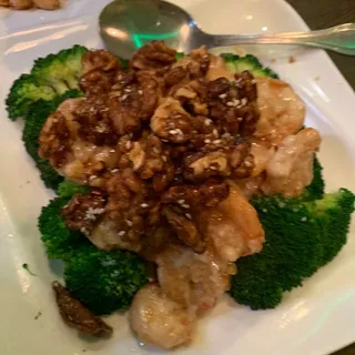 Crispy Walnut Shrimp