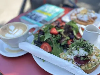 Red Berry Coffee Bar