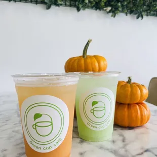 Lotus Energy drinks: Pumpkin marshmallow and Caramel apple