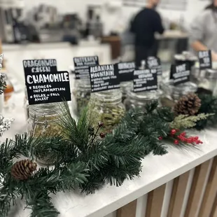 sushi and sashimi, interior