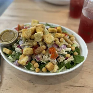 Hide &amp; Go Greek salad