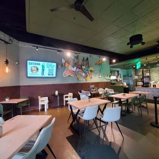 sushi and sashimi, interior