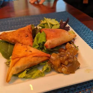 Samosa happy hour portion, delicious!